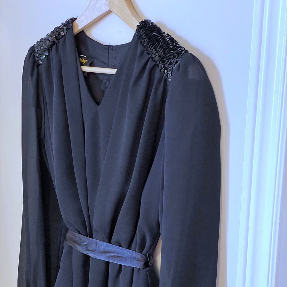 Vintage black midi dress with peplum ruffles - Picture 5 of 15